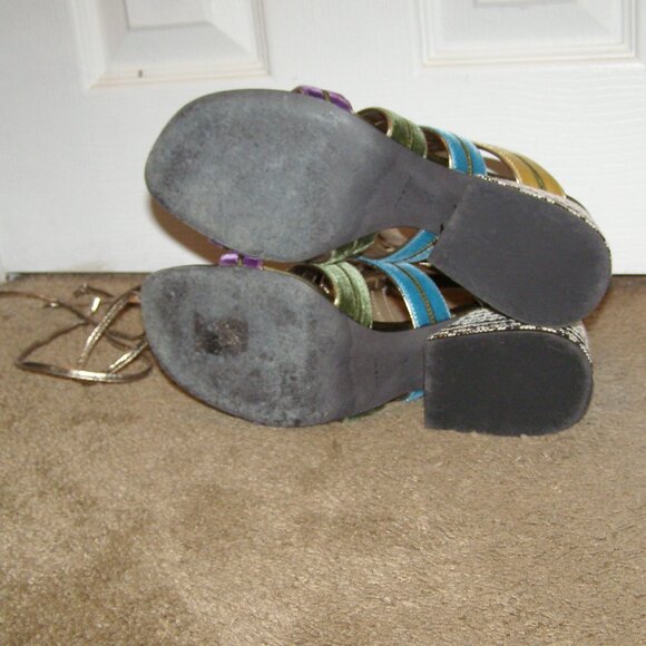 size 39 Arvid Yuki Shy Colorful Jewel Tones Velvet and Leather Block Heel Sandal - Picture 10 of 16